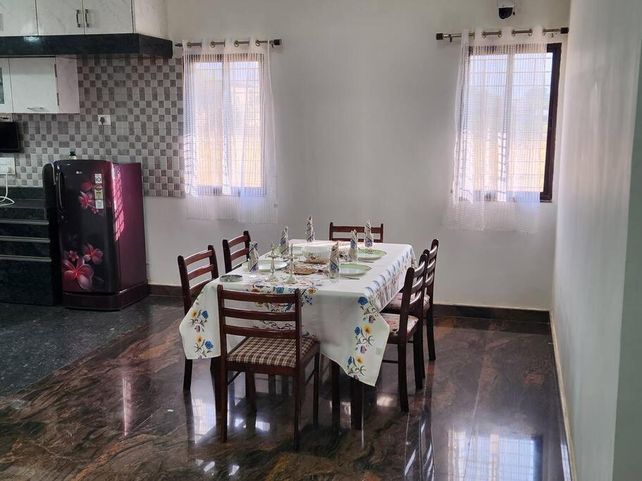 Hampi Premium With Cook Hospet